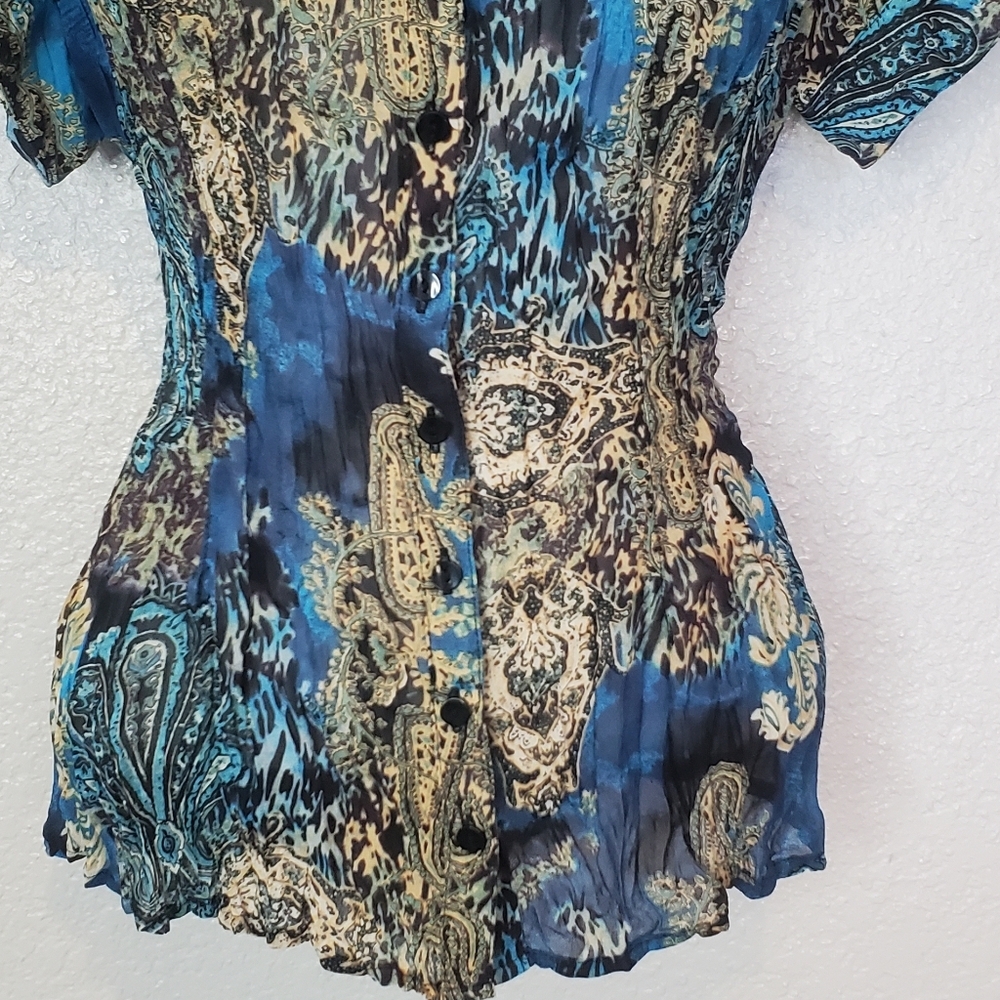 Elegant Blue Paisley Women's Top - Picture 6 of 9
